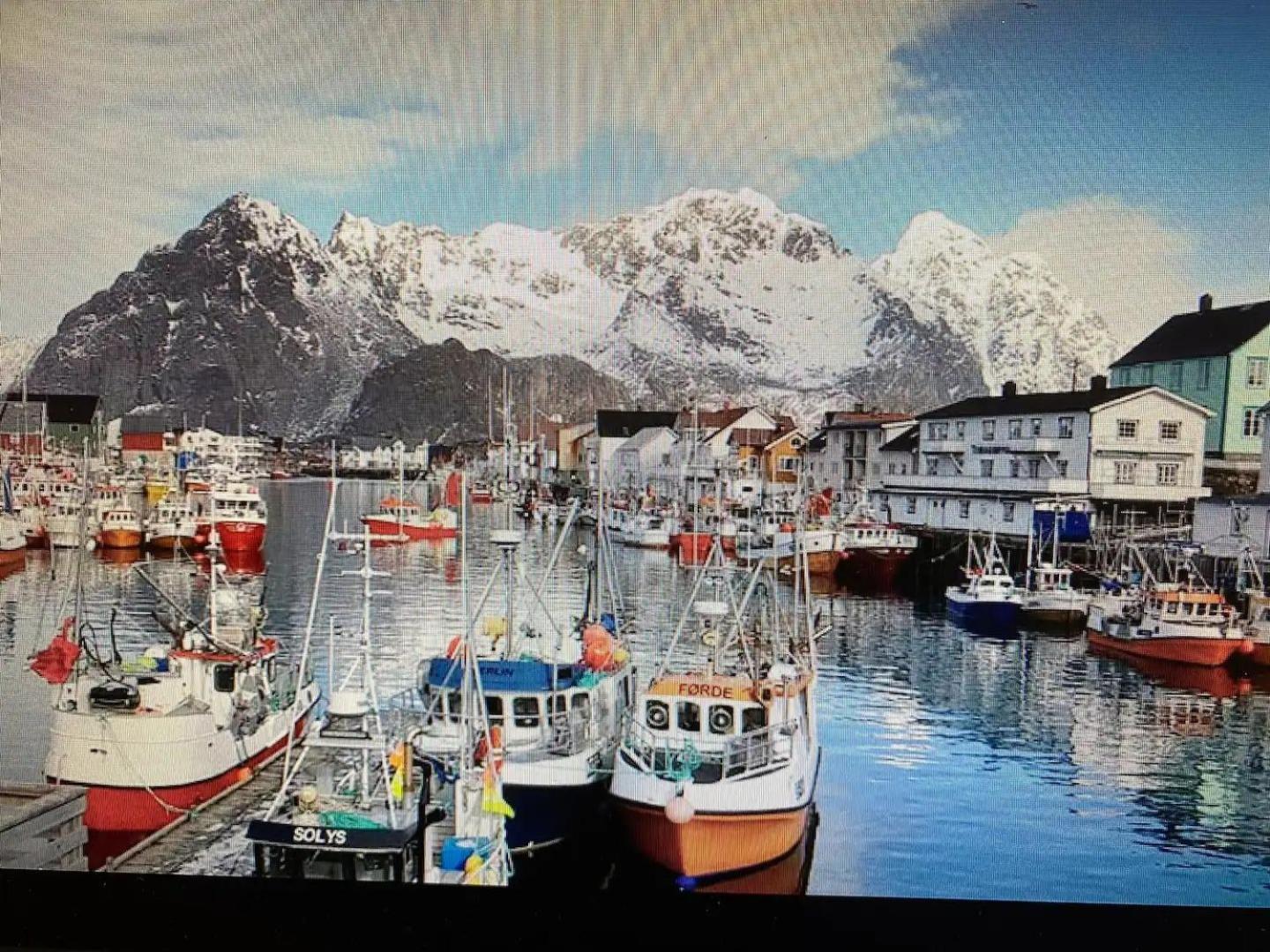 Ny Leilighet I Henningsvaer! Henningsvær Exterior foto