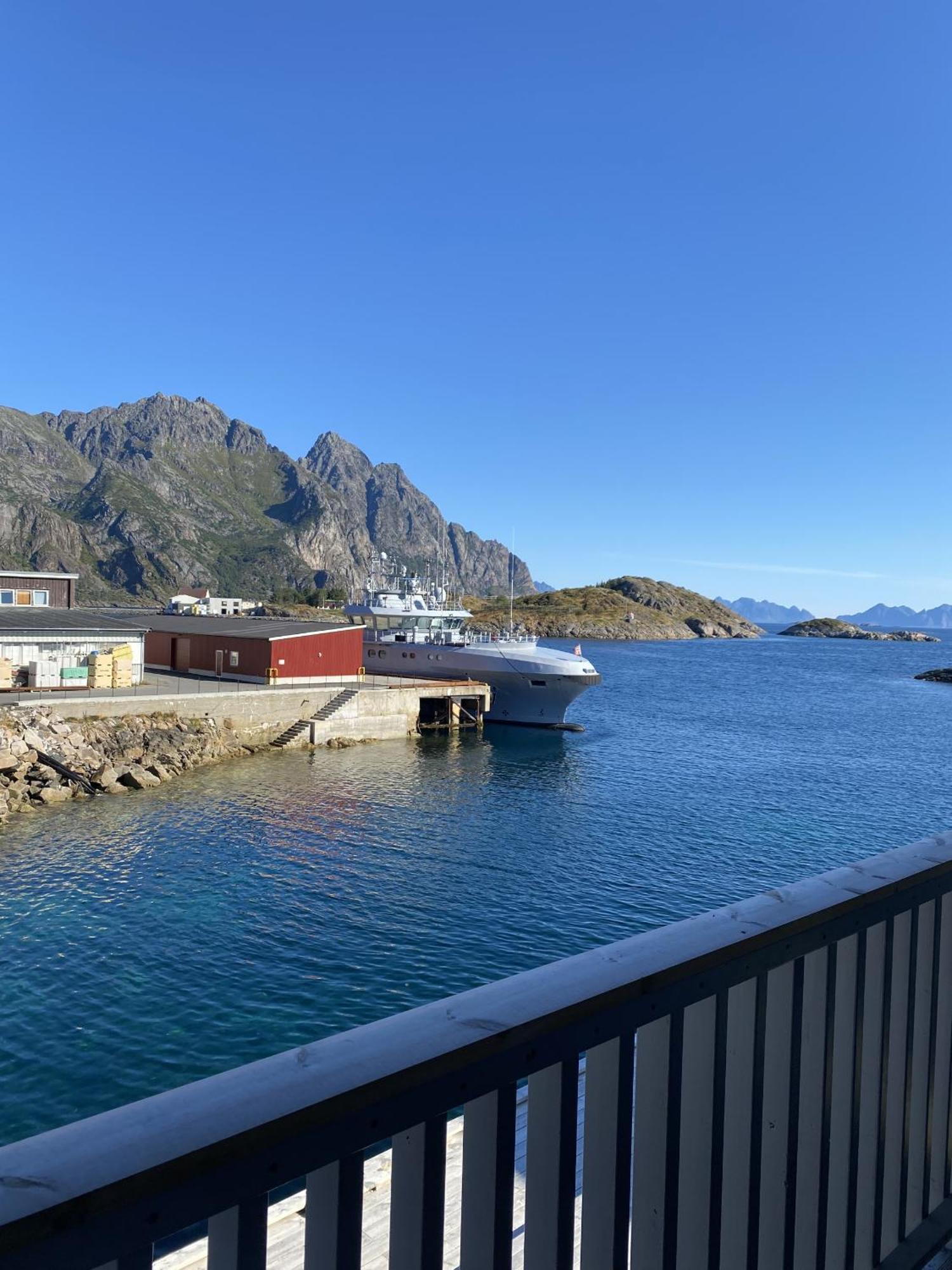 Ny Leilighet I Henningsvaer! Henningsvær Exterior foto